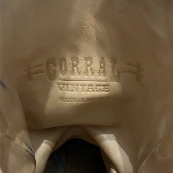 Corral Western Boots - Picture 14 of 16